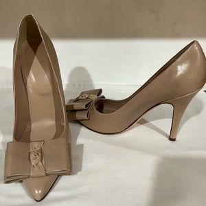 J Crew leather pump